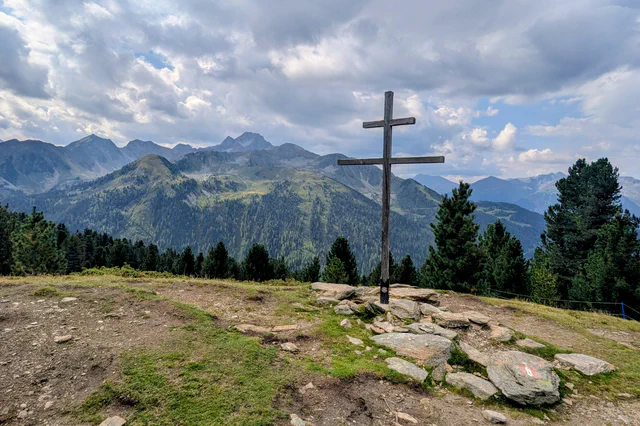 Honba za pokladem Sattele Route
