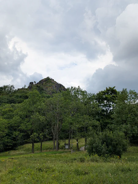 Hrad Tolštejn a rozhledna Jedlová — fotka 2