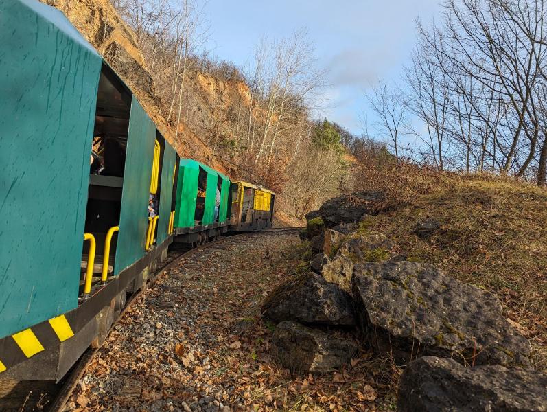 Solvayovy lomy a Svatý Jan pod Skalou