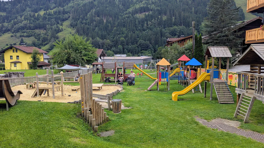 Dorfgastein hřiště — fotka 1