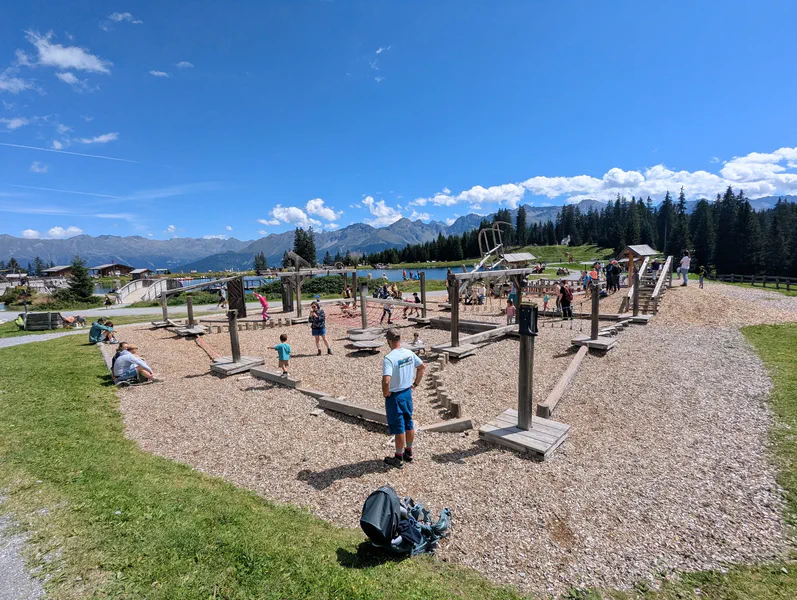 Hög adventure park — fotka 1