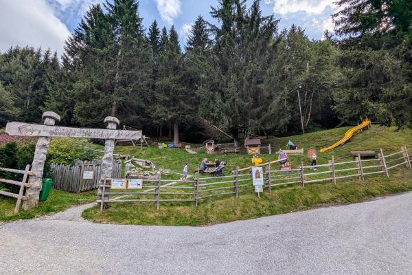 Spielplatz Hainzenberg